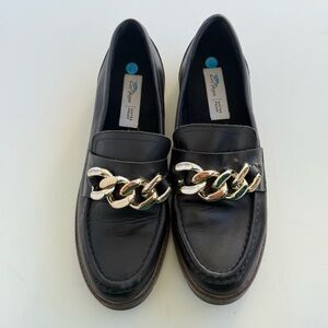 Aqua Black and Gold Slip-On Loafers with Chain Detail size 8.5